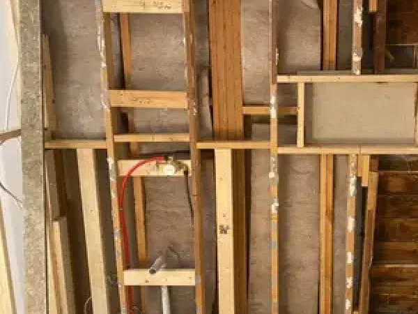 Dean's Plumbing N Maintenance Gallery Image