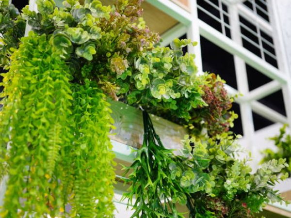 Indoor & Outdoor Artificial Plants