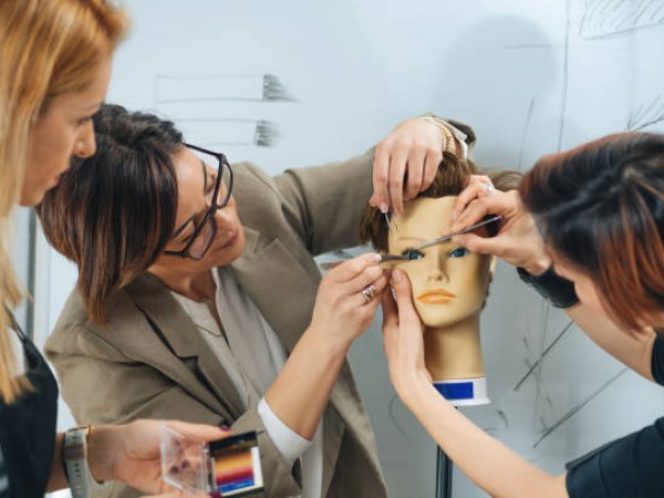 1:1 Classic Eyelash Training Courses
