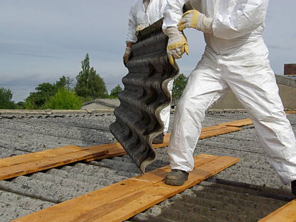 Asbestos Roofs / Sheeting