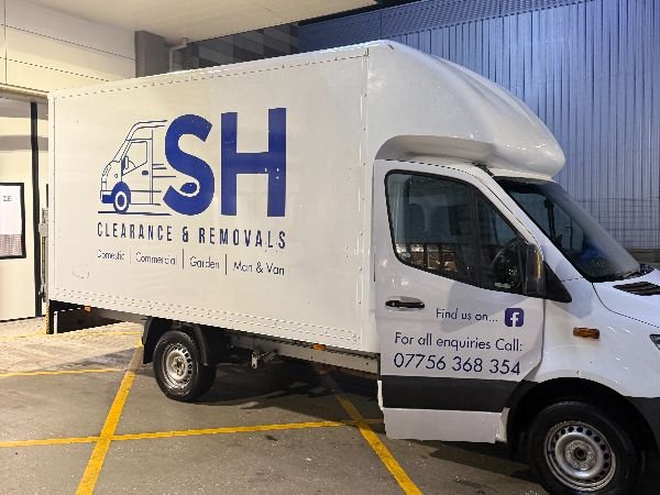 SH Clearance and Removals Gallery Image
